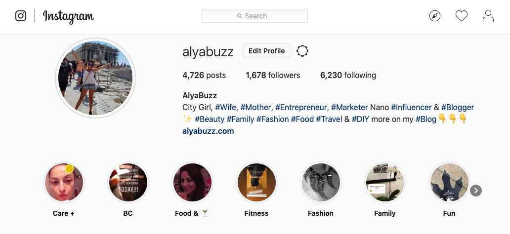 AlyaBuzz influencer on instagram